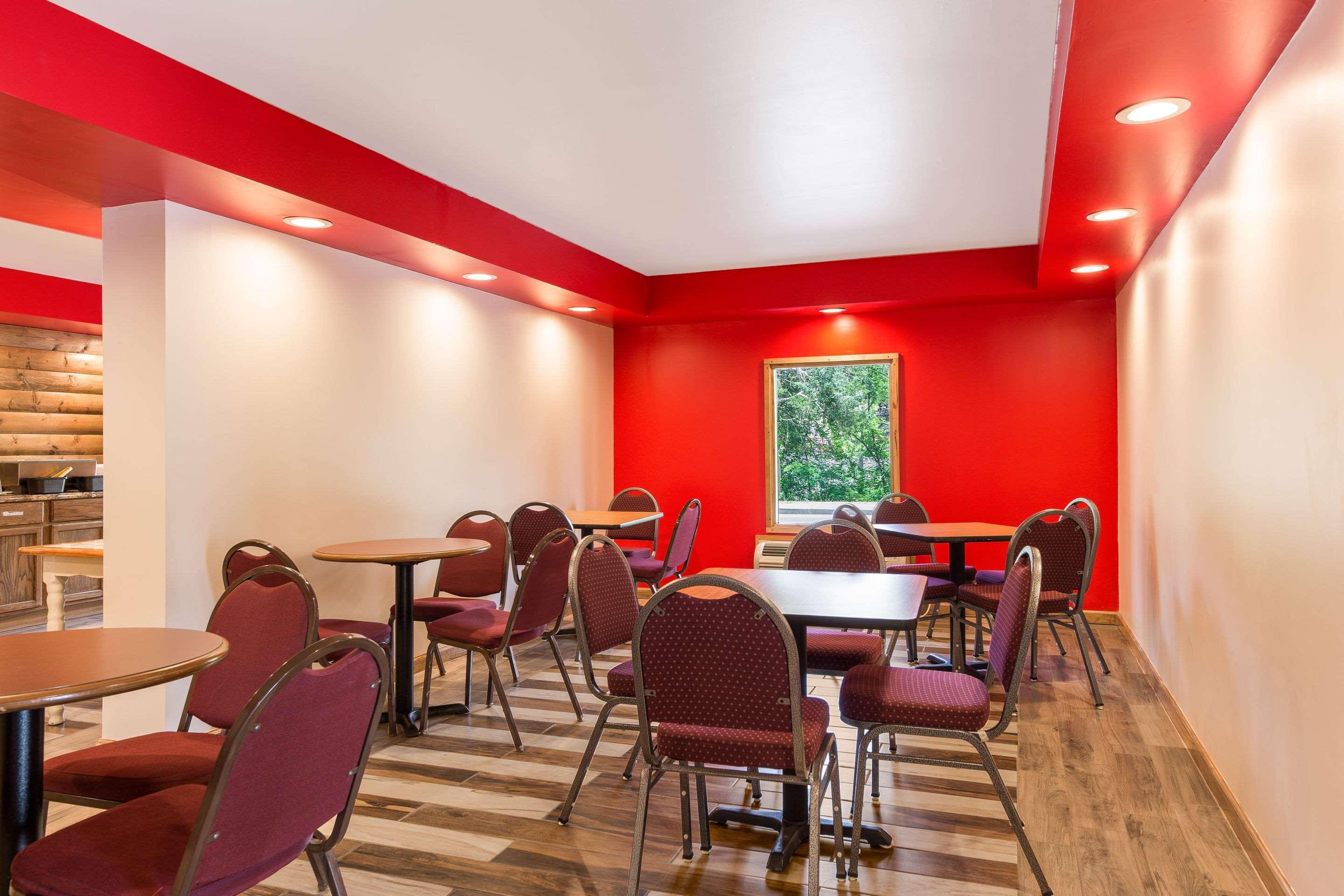 Econo Lodge Pigeon Forge Extérieur photo