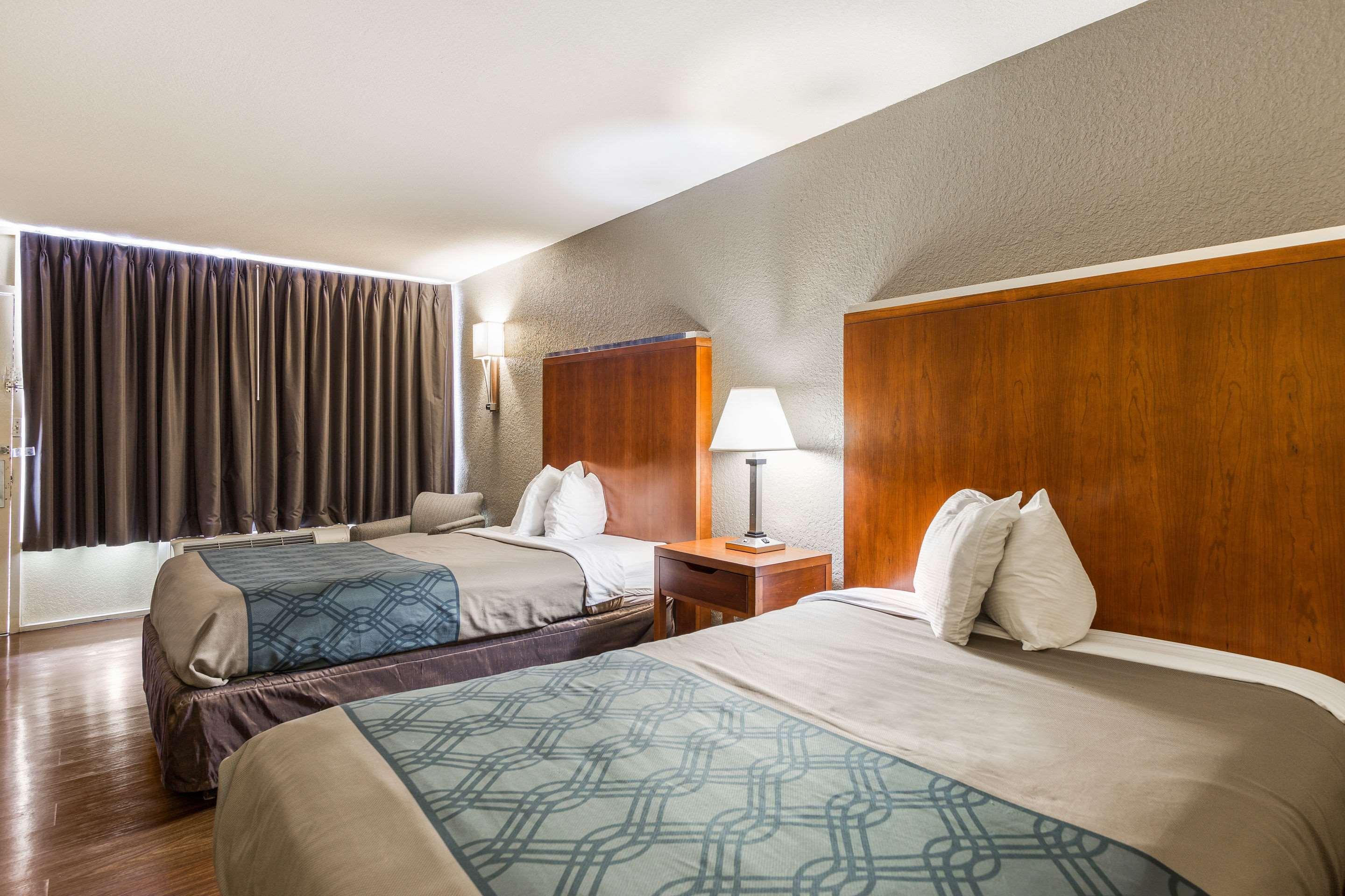 Econo Lodge Pigeon Forge Extérieur photo
